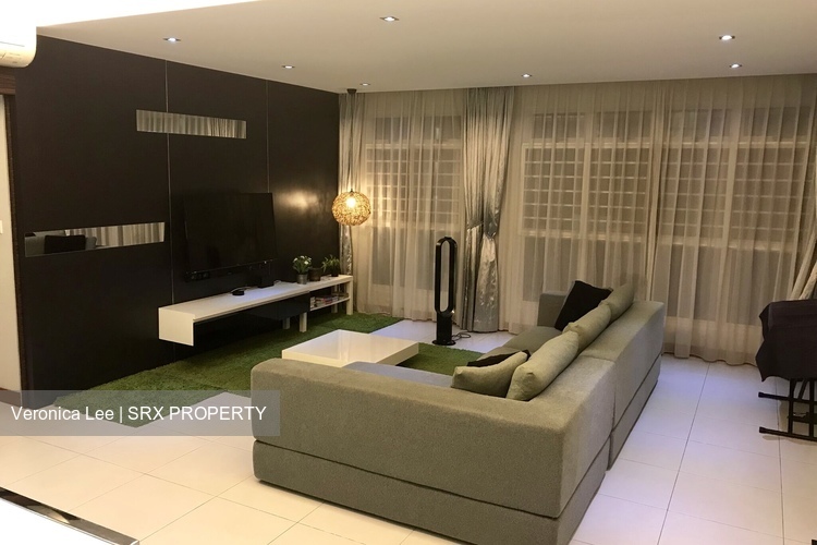 Compassvale Lane thumbnail photo